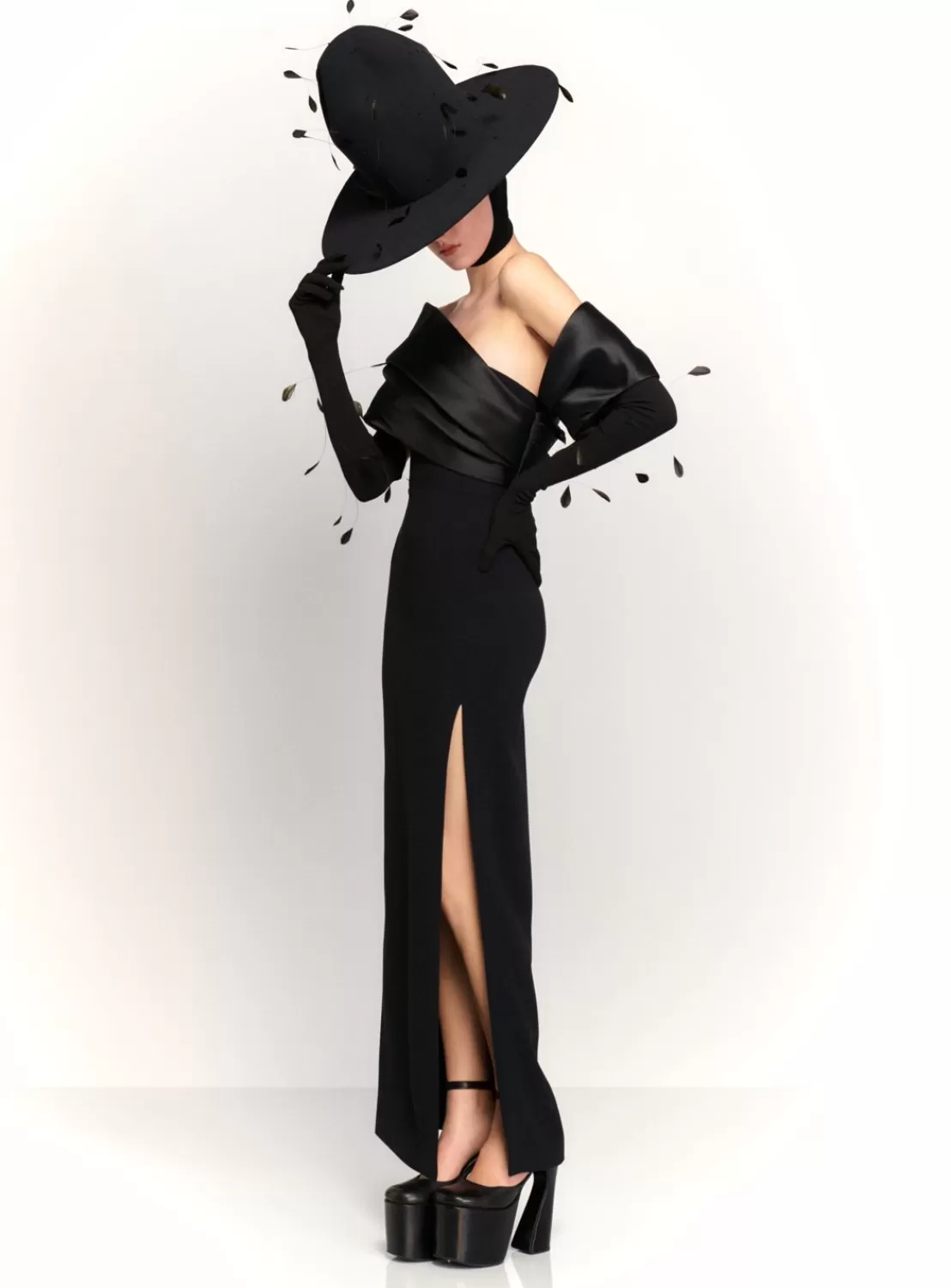 The Alexis Maxi Dress In Black^Solace London Sale
