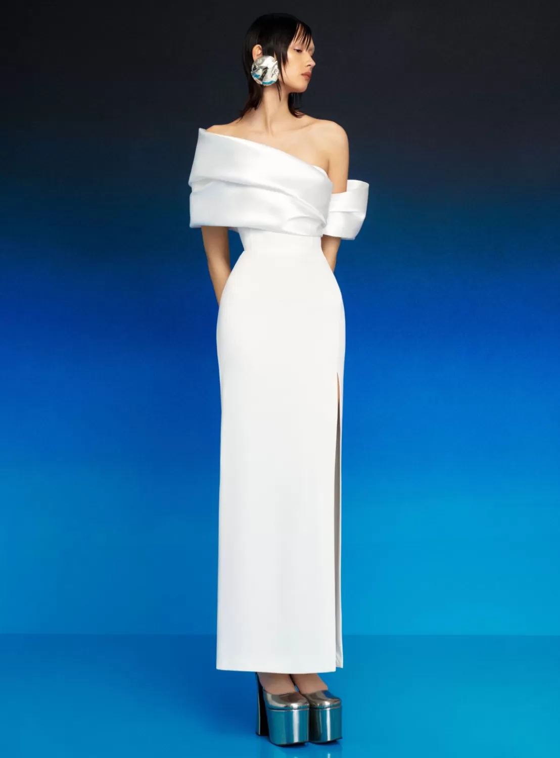 The Alexis Maxi Dress In Cream^Solace London Flash Sale