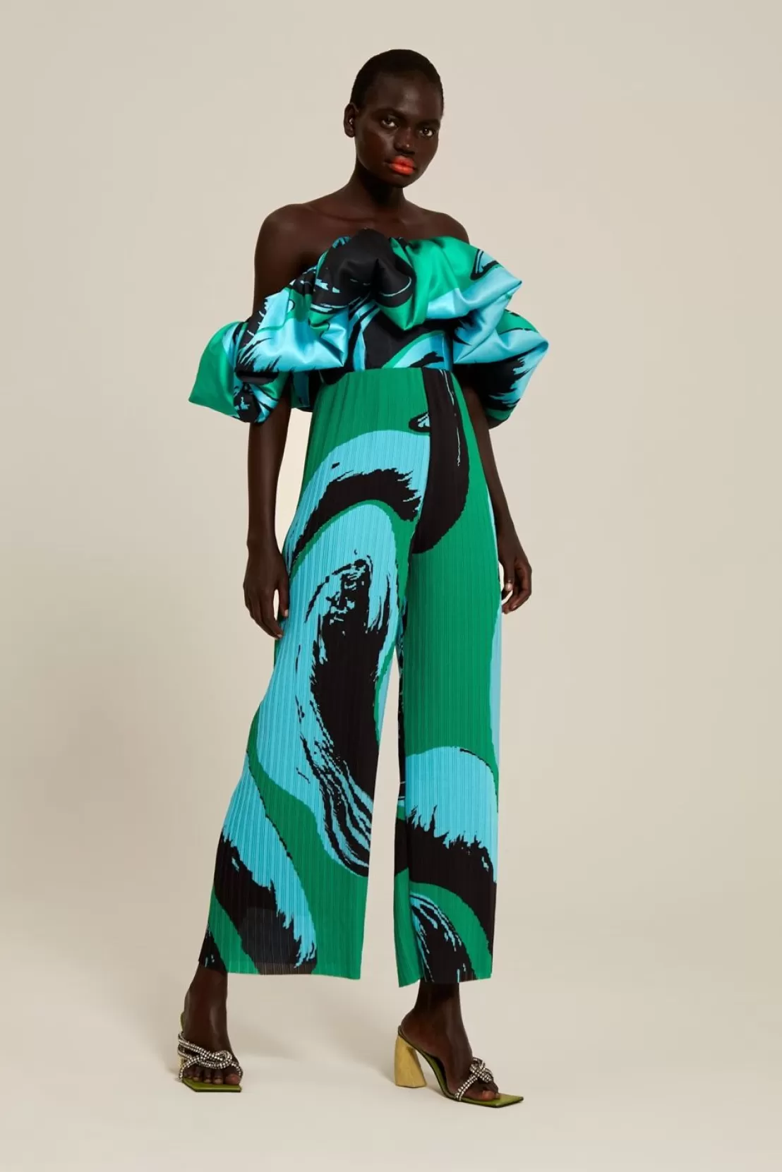 The Zoya Trouser In Newton Green^Solace London Best