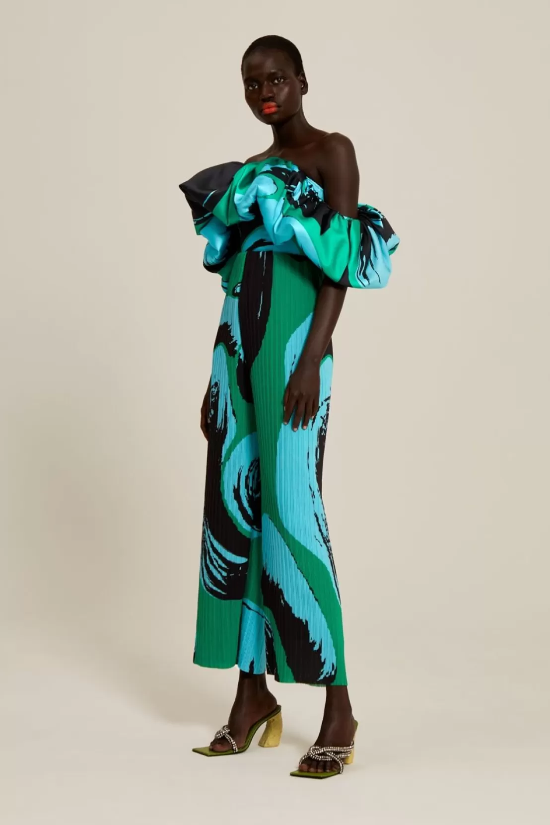 The Zoya Trouser In Newton Green^Solace London Best